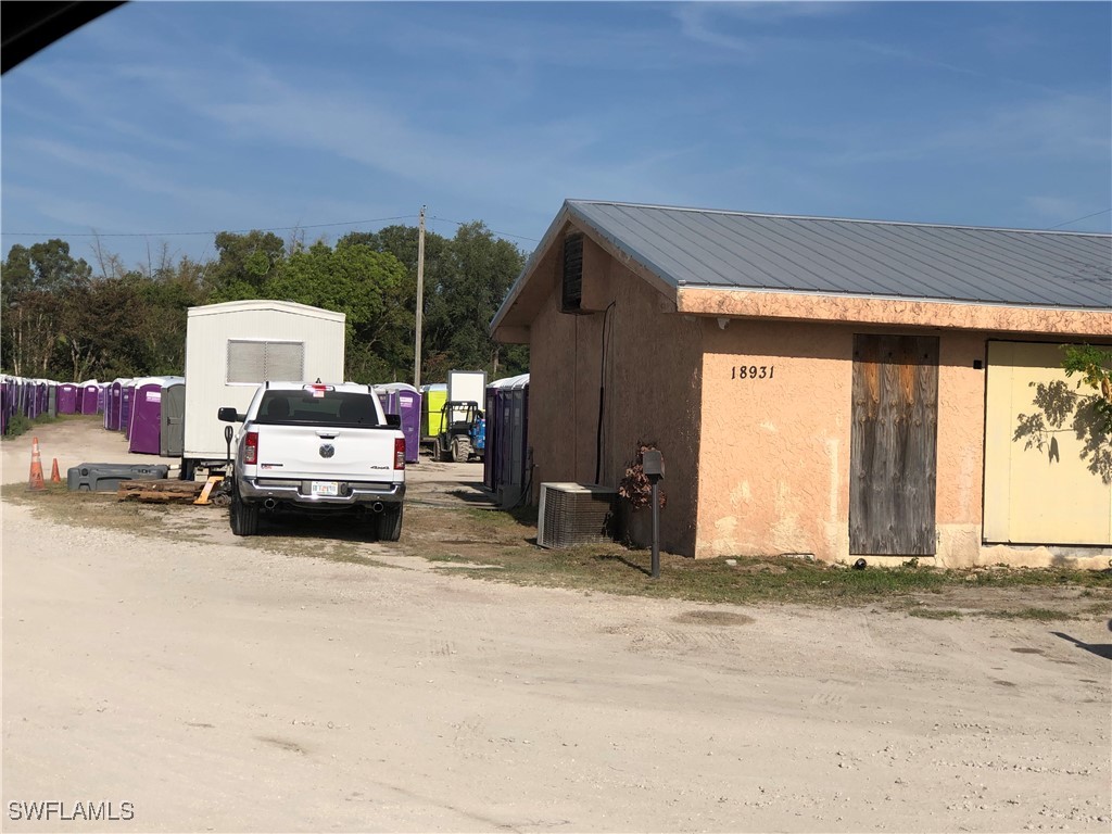  North Fort Myers FL 33917 225040042 image2