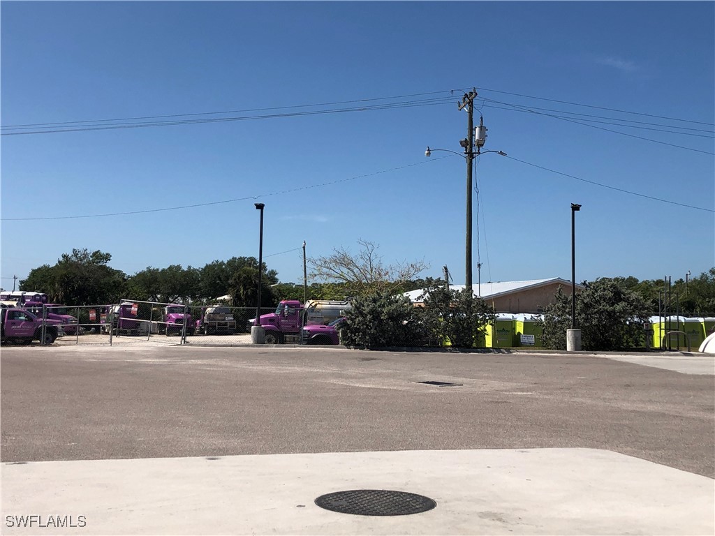  North Fort Myers FL 33917 225040042 image3