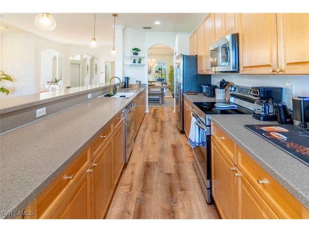 1896 Crestview Way Naples FL 34119 225031196 image12