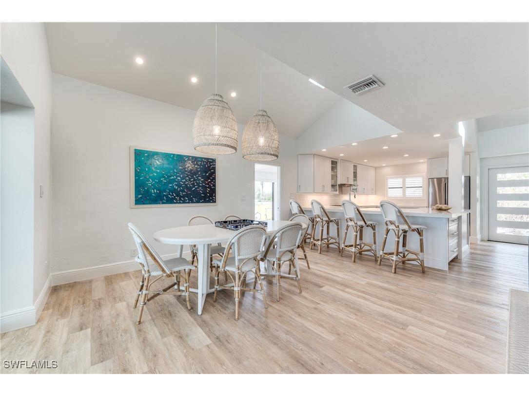 19 Beach Homes Captiva FL 33924 225028912 image10