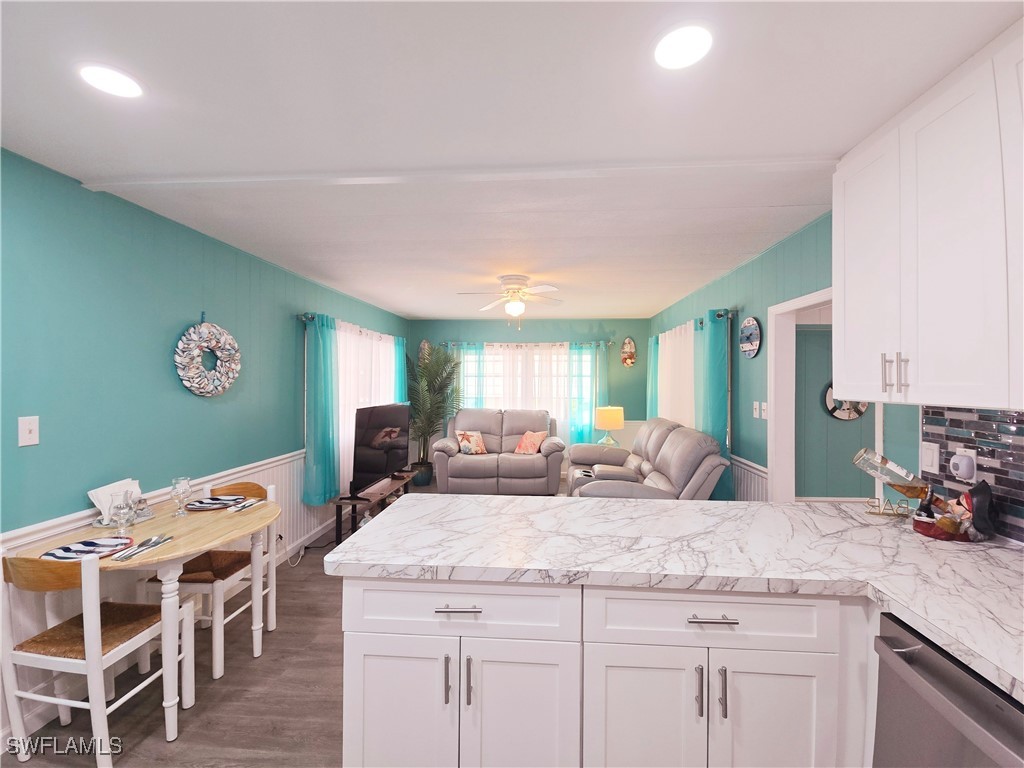 19 Moorhead Manor Naples FL 34112 225010843 image8