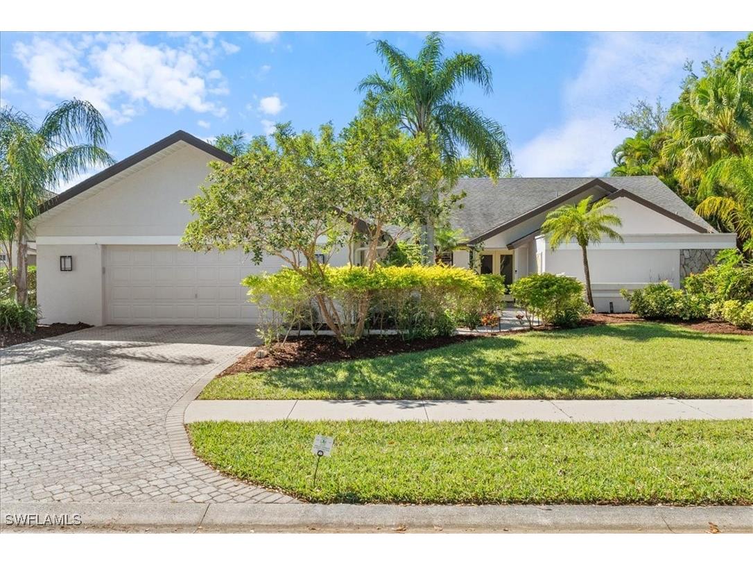 19 Winewood Court Fort Myers FL 33919 225027080 image1