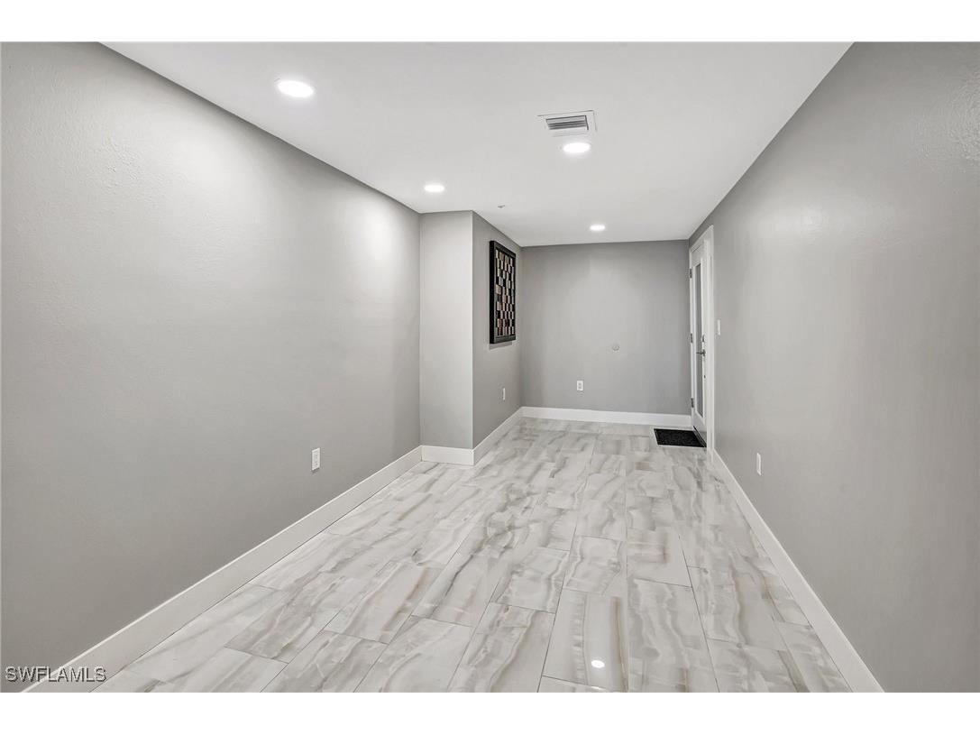 1900 Virginia Avenue #103 Fort Myers FL 33901 225008990 image3