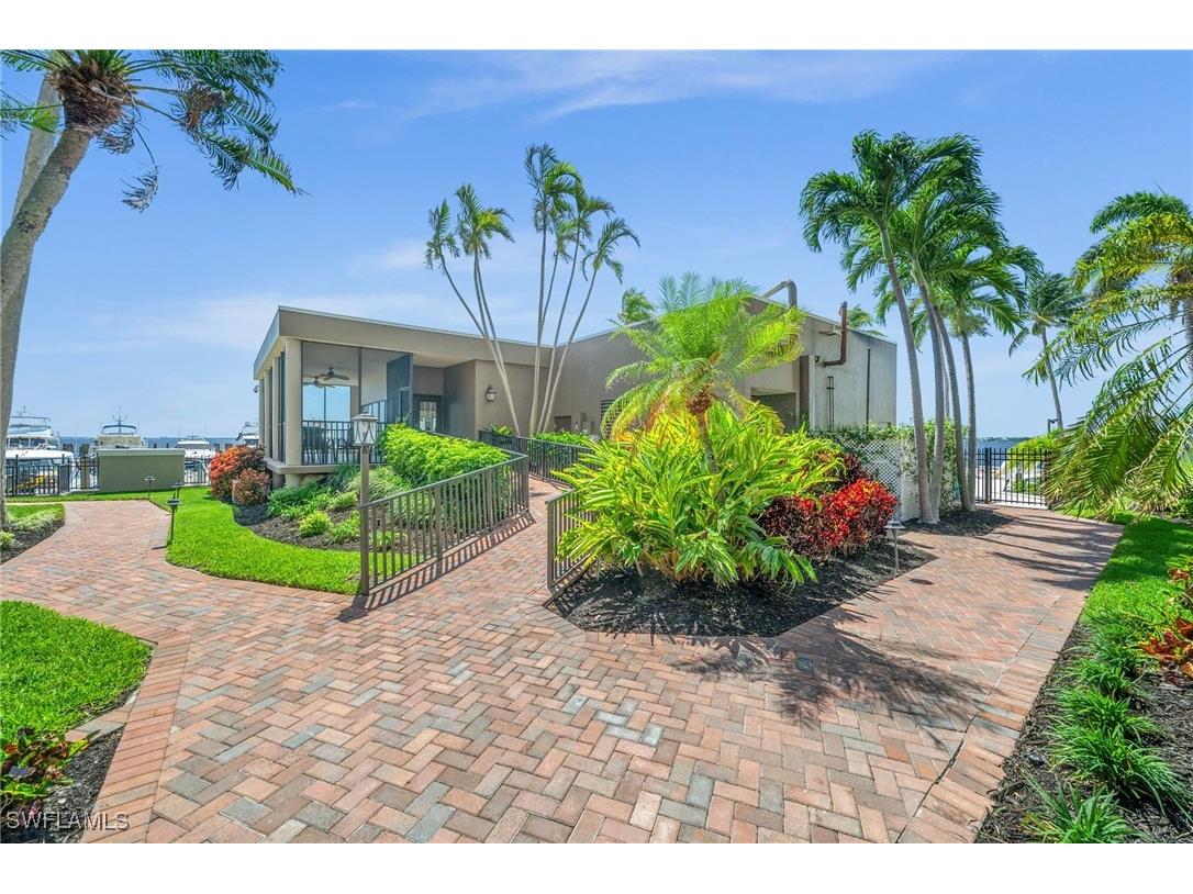 1900 Virginia Avenue #902 Fort Myers FL 33901 225035393 image29