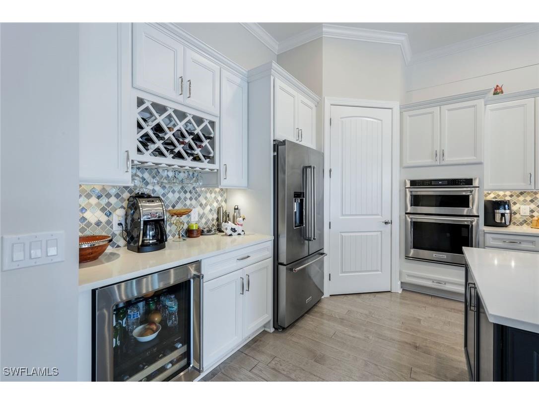 19009 Aqua Shore Drive Fort Myers FL 33913 225026907 image8