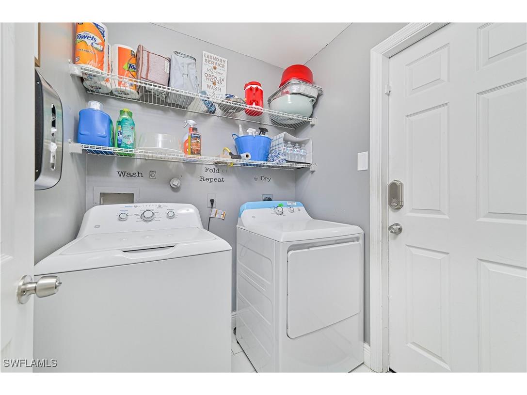 1902 NW 2nd Place Cape Coral FL 33993 225039212 image28