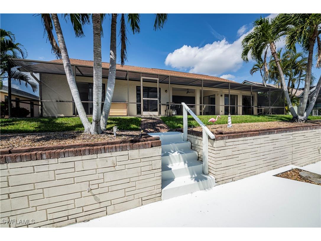 1903 SE 10th Avenue Cape Coral FL 33990 225027253 image4