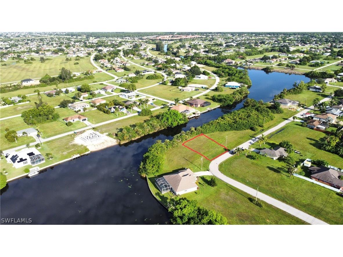 1906 NE 23rd Place Cape Coral FL 33909 222068483 image1