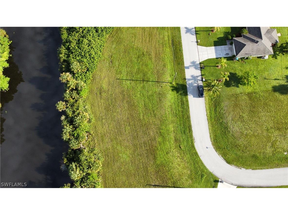 1906 NE 23rd Place Cape Coral FL 33909 222068483 image3