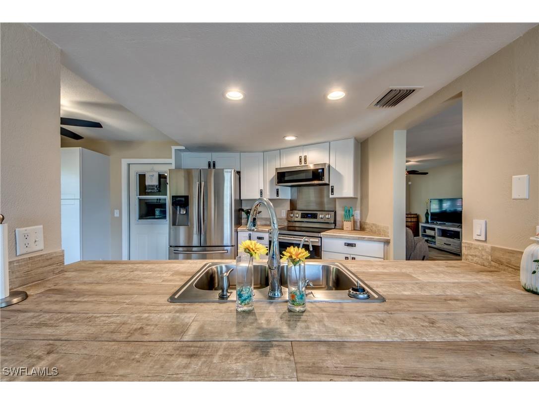 1906 SE 26th Street Cape Coral FL 33904 225022392 image12