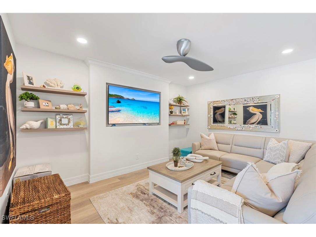 1910 Gulf Shore Boulevard N #204 Naples FL 34102 225049033 image12