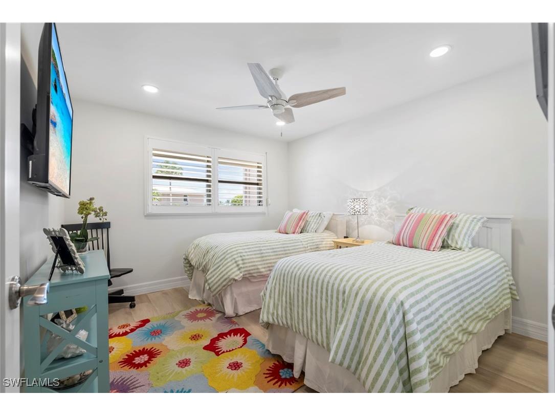 1910 Gulf Shore Boulevard N #204 Naples FL 34102 225049033 image18