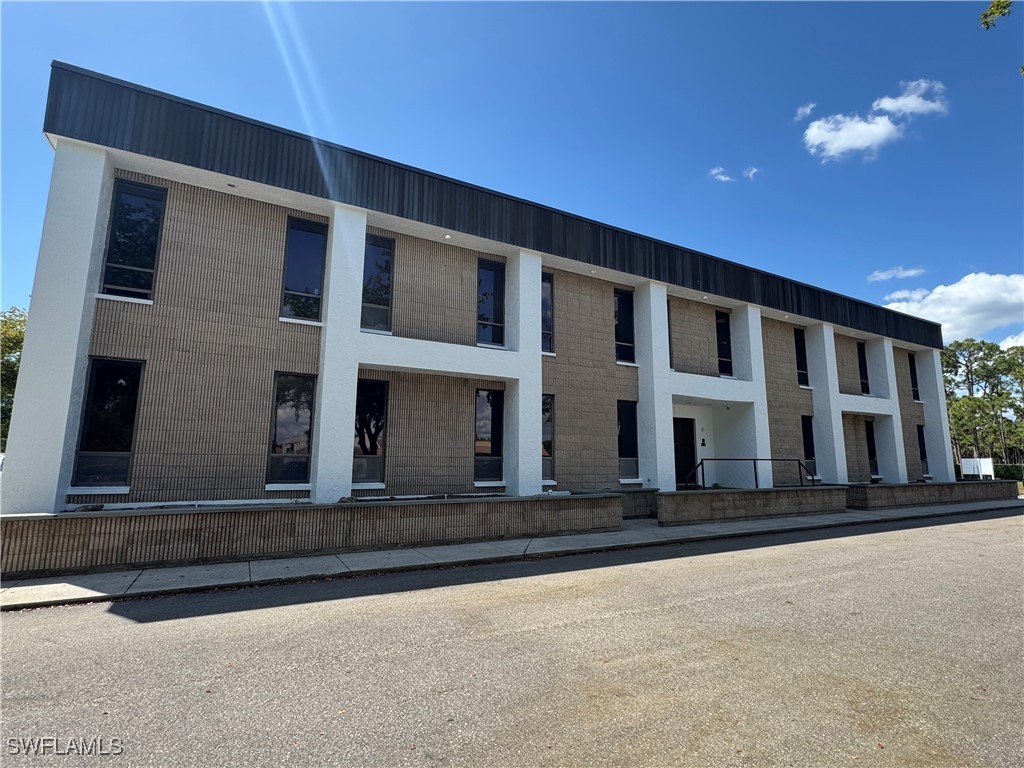 1910 Park Meadows Drive Fort Myers FL 33907 225041212 image1