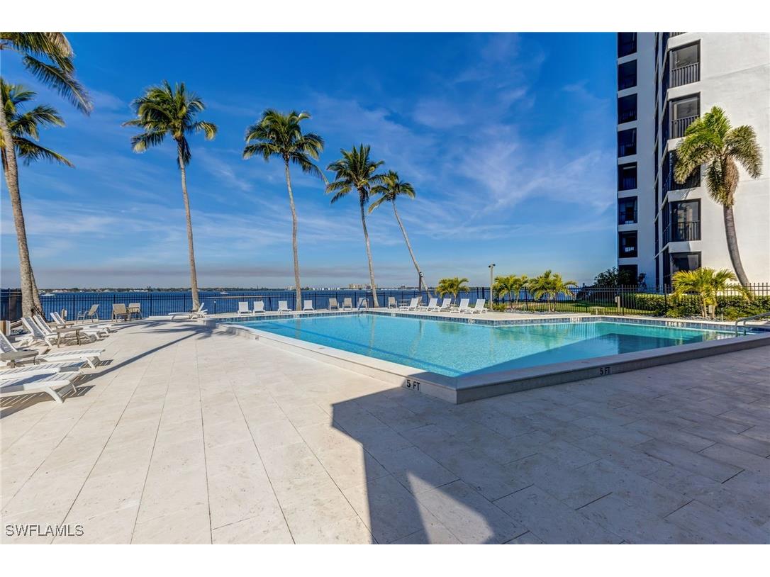 1910 Virginia Avenue #403 Fort Myers FL 33901 225009146 image34