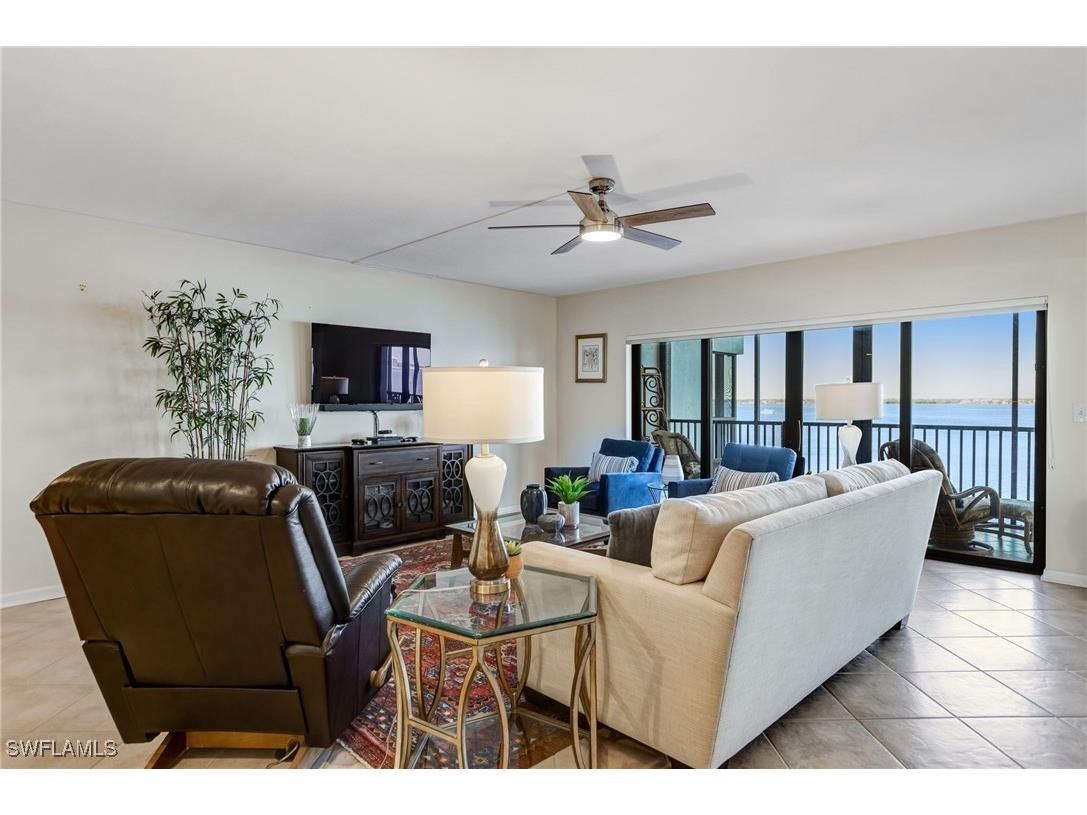 1910 Virginia Avenue #403 Fort Myers FL 33901 225009146 image9