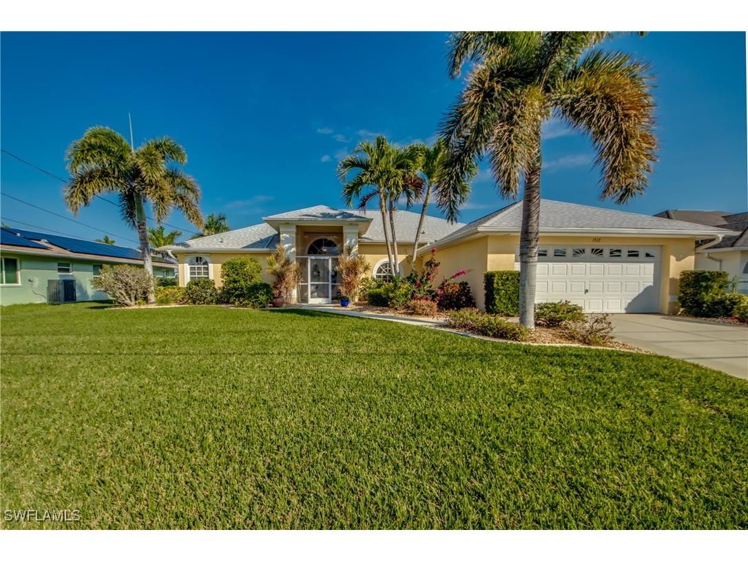 1917 SE 12th Street Cape Coral FL 33990 225011837 image1
