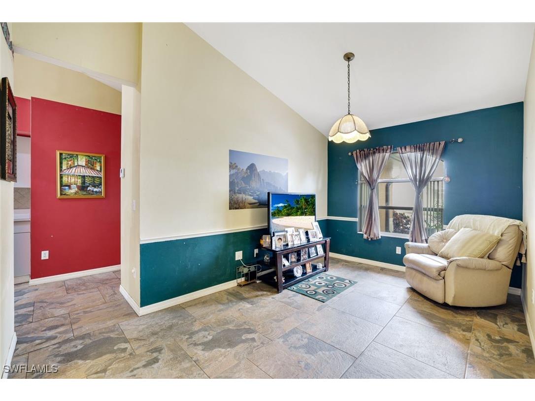 1920 Piccadilly Circus Naples FL 34112 225054061 image10