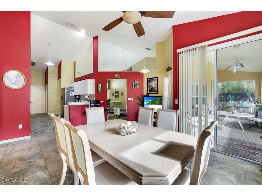 1920 Piccadilly Circus Naples FL 34112 225054061 image14