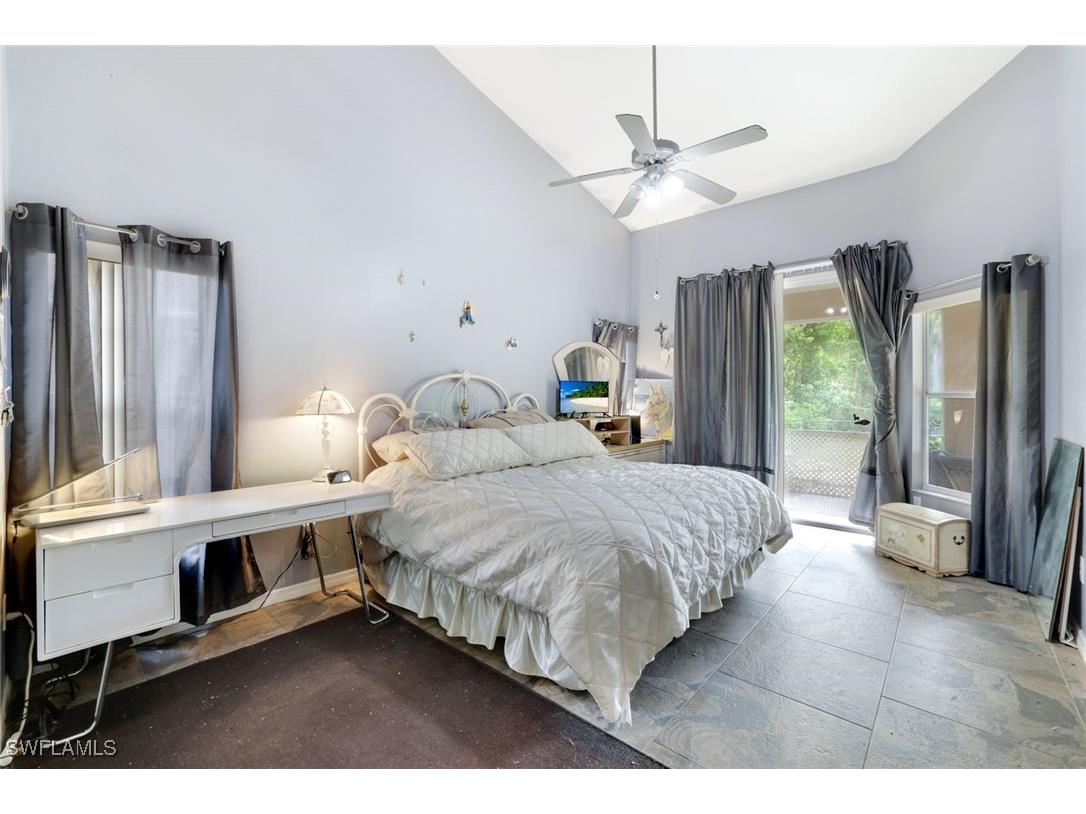 1920 Piccadilly Circus Naples FL 34112 225054061 image15