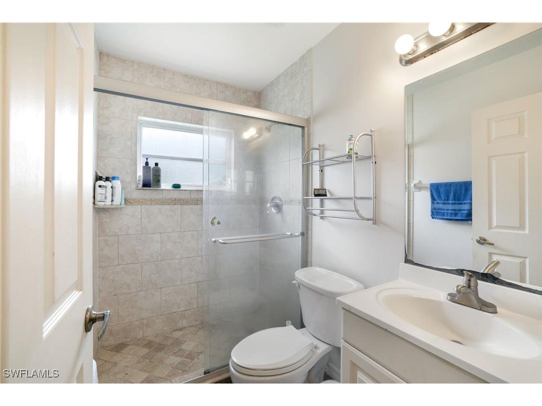 1920 Piccadilly Circus Naples FL 34112 225054061 image20