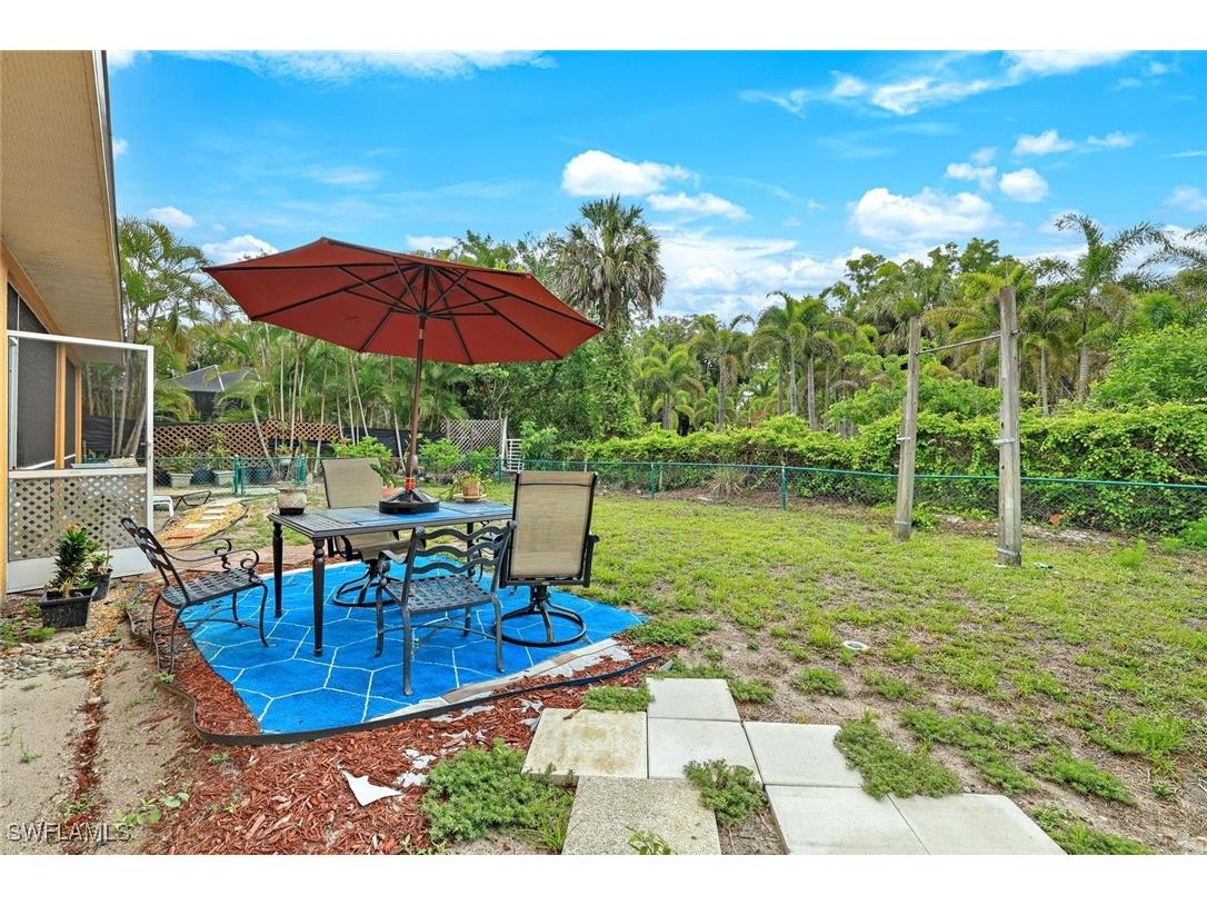 1920 Piccadilly Circus Naples FL 34112 225054061 image24