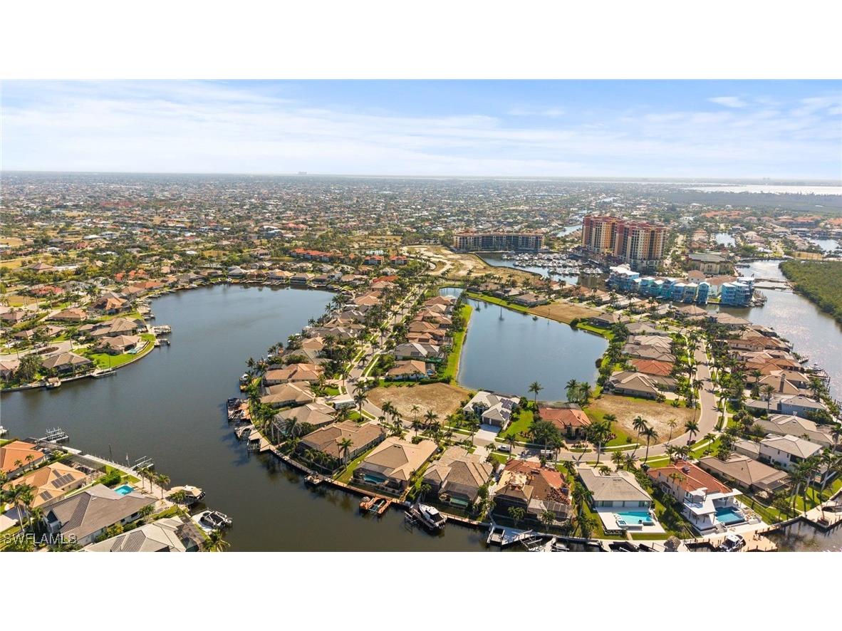 1922 Harbour Circle Cape Coral FL 33914 225040921 image5