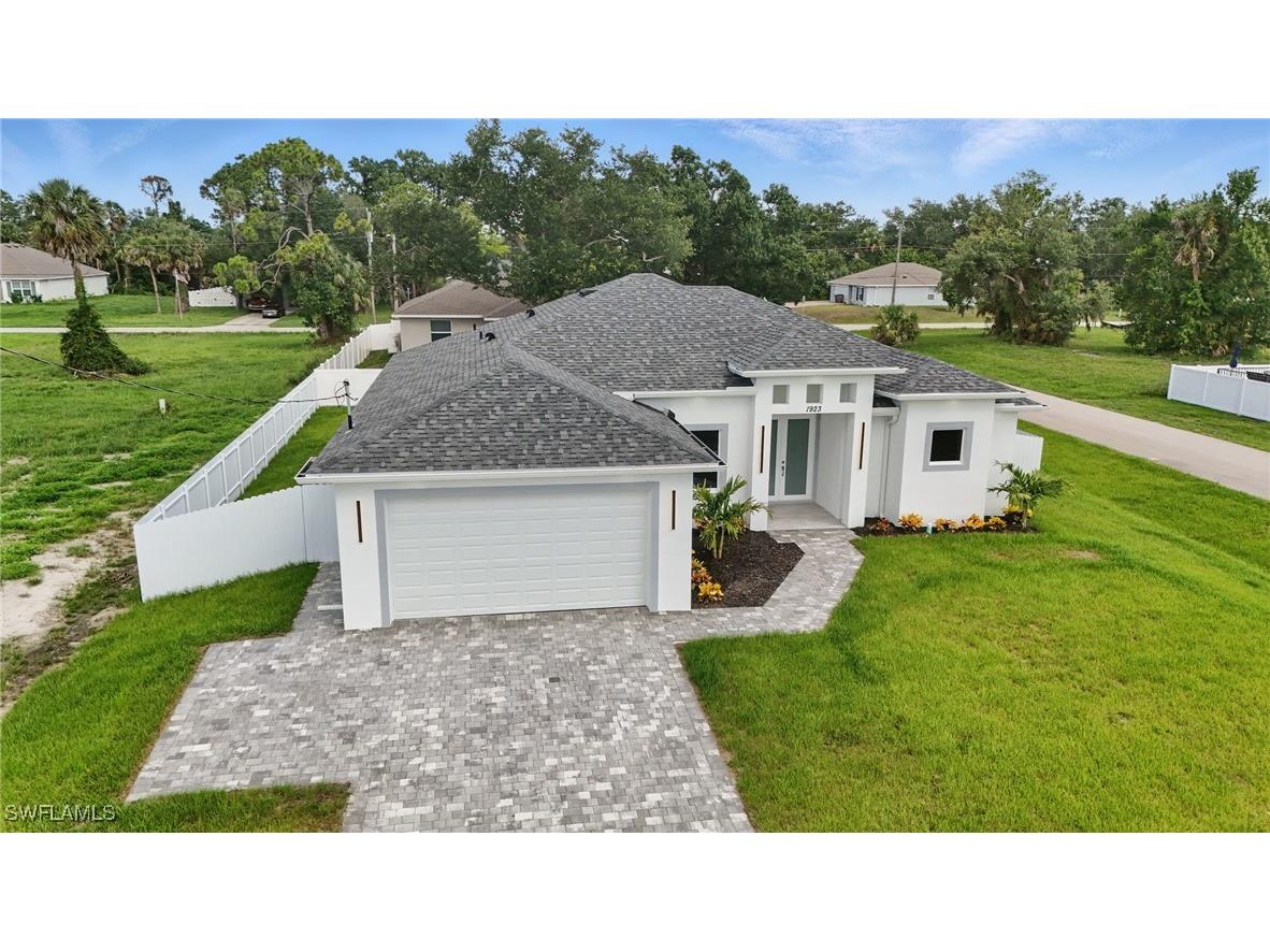 1923 S Gator Circle Cape Coral FL 33909 225055224 image1