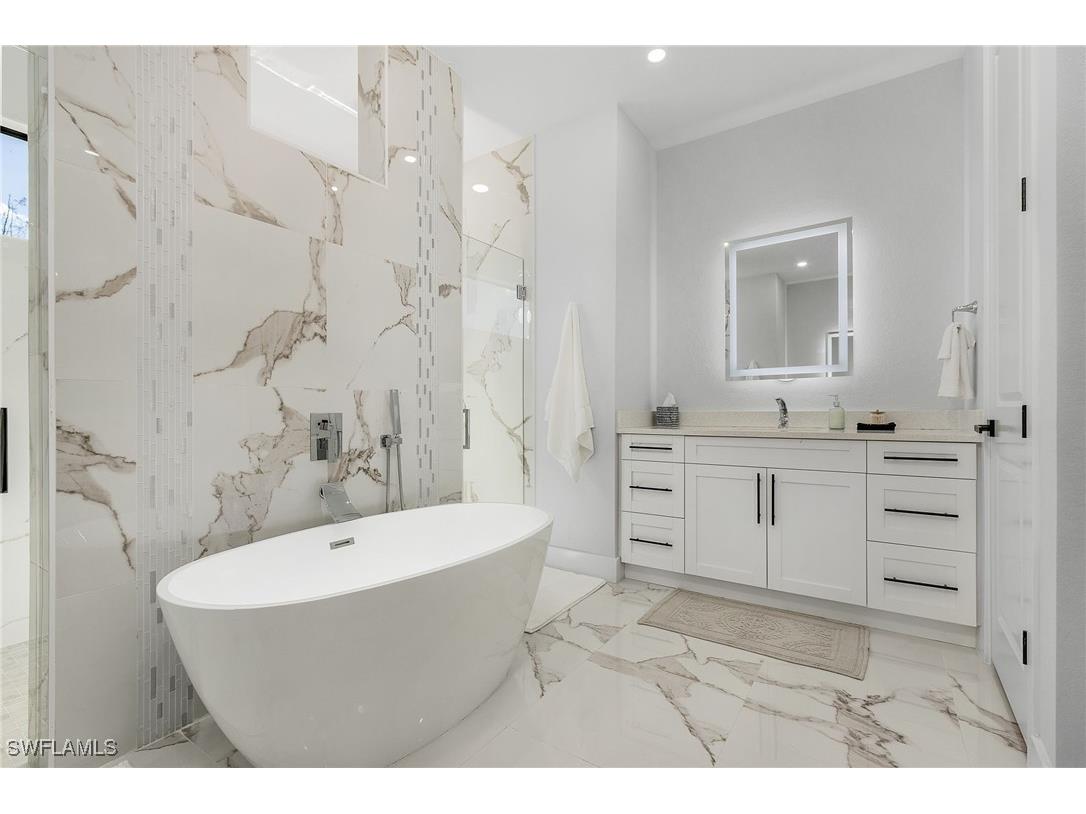 1925 SW 3rd Terrace Cape Coral FL 33991 225031157 image26