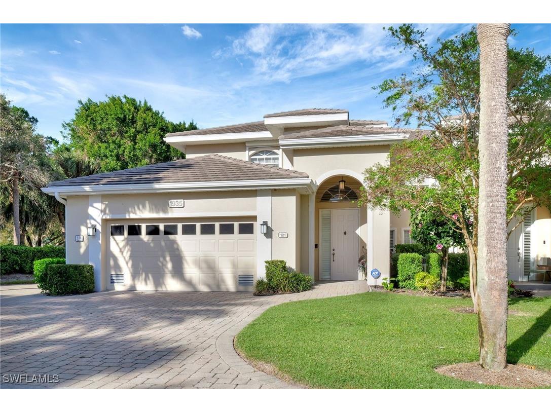 1935 Seville Boulevard #121 Naples FL 34109 224101641 image1