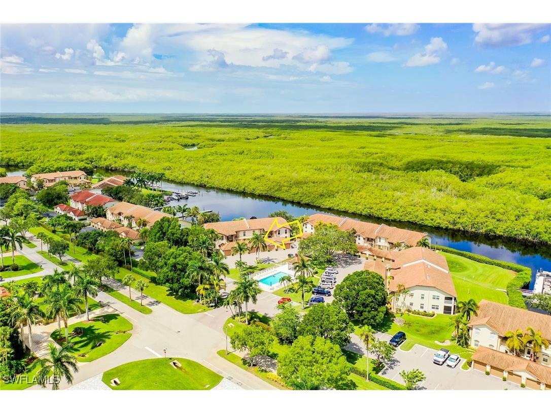 194 Newport Drive #903 Naples FL 34114 225027572 image1