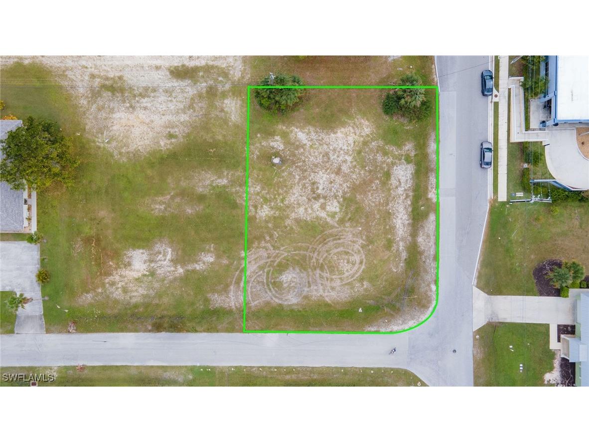 1941 SW Santa Barbara Place Cape Coral FL 33991 225019282 image4