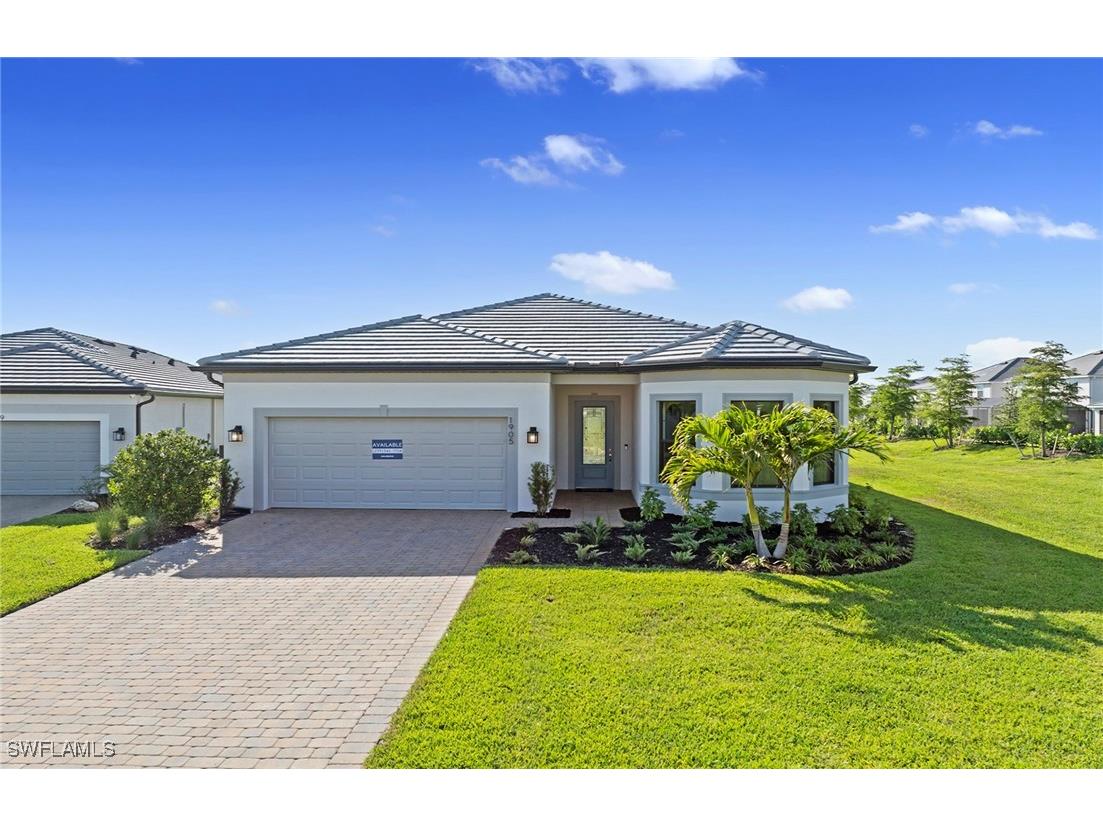 1905 Fresno Avenue Naples FL 34120 225049364 image1