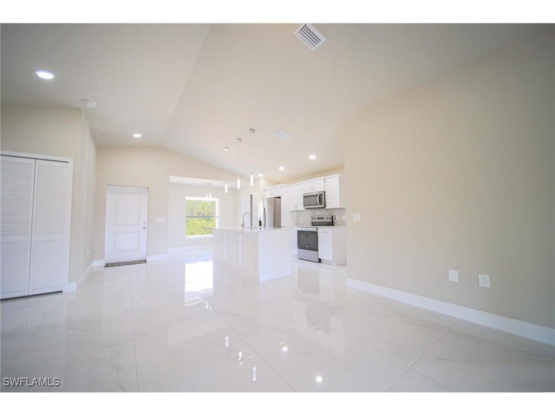 1962 Leghorn Street Lehigh Acres FL 33972 225048300 image5