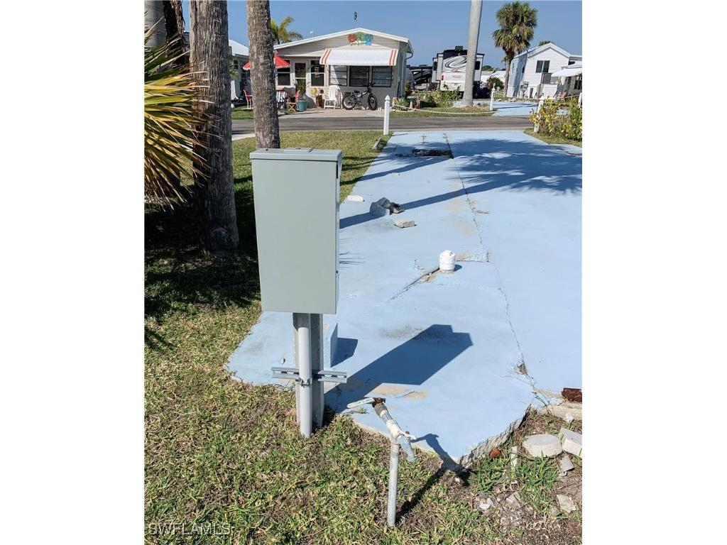 19681 Summerlin #207 Road Fort Myers FL 33908 225016210 image3