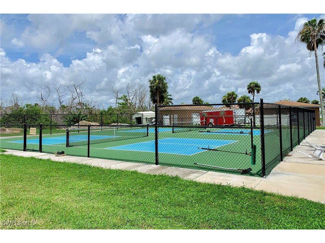 19681 Summerlin #211 Road Fort Myers FL 33908 225036633 image18