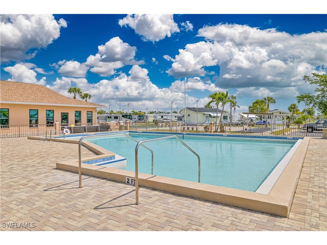 19681 Summerlin #211 Road Fort Myers FL 33908 225036633 image8