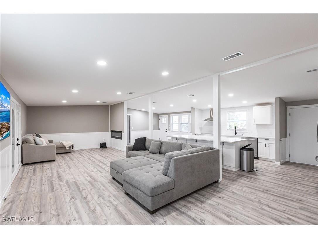 19750 Frenchmans Court North Fort Myers FL 33903 225005745 image10