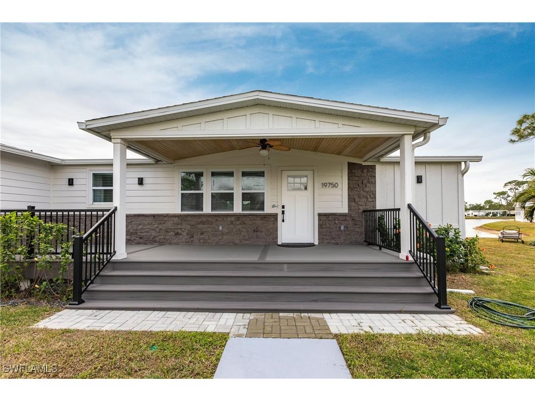 19750 Frenchmans Court North Fort Myers FL 33903 225005745 image2
