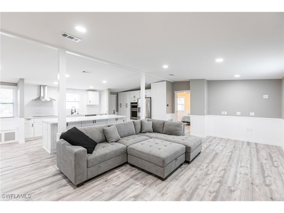 19750 Frenchmans Court North Fort Myers FL 33903 225005745 image9