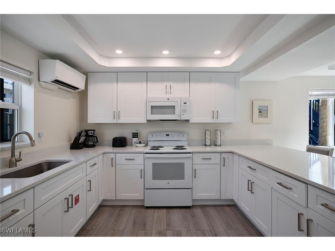 198-200 Anchorage Street #200 Fort Myers Beach FL 33931 225047481 image7