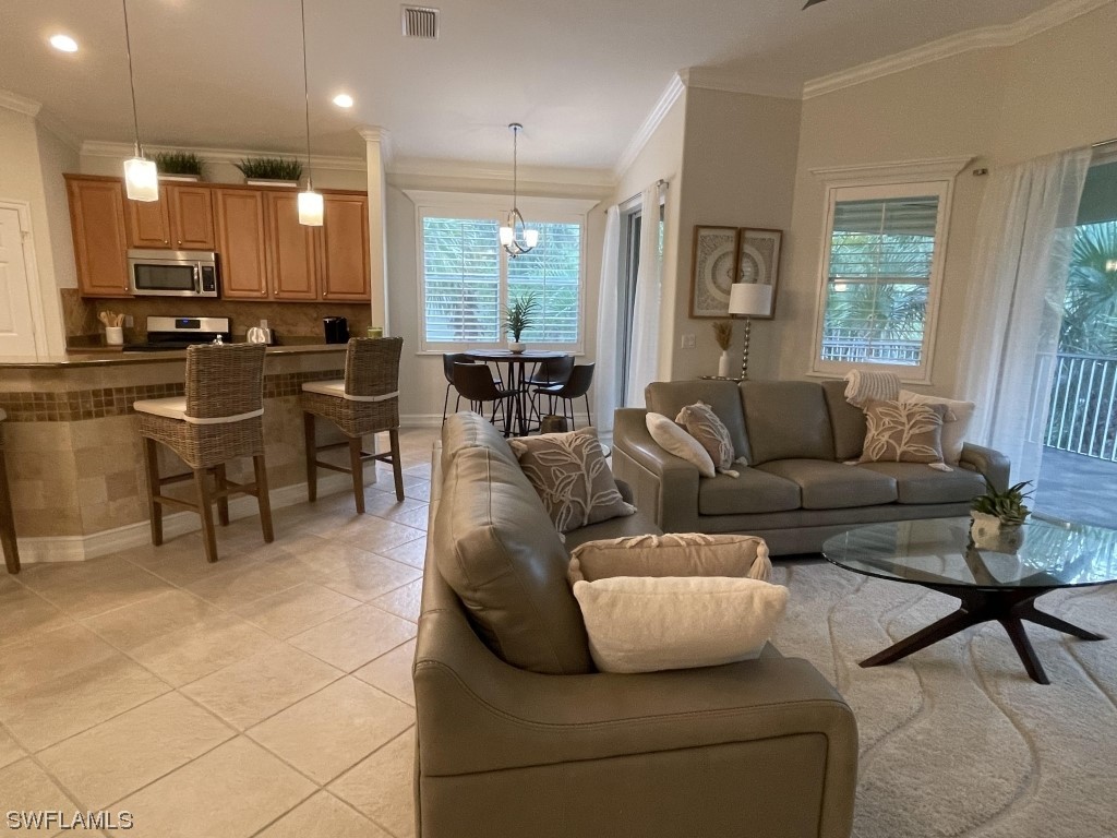 1995 Tarpon Bay Drive N #201 Naples FL 34119 223093391 image1