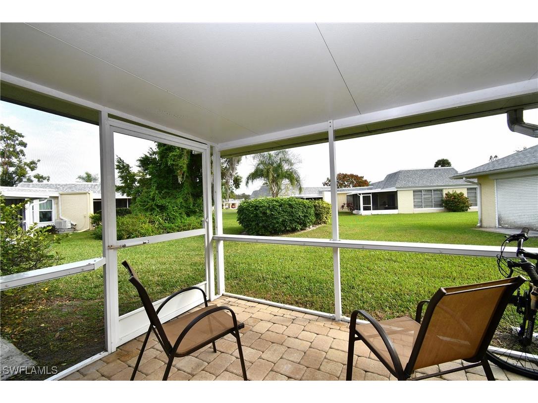 2 E Greens Circle Lehigh Acres FL 33936 224102683 image23