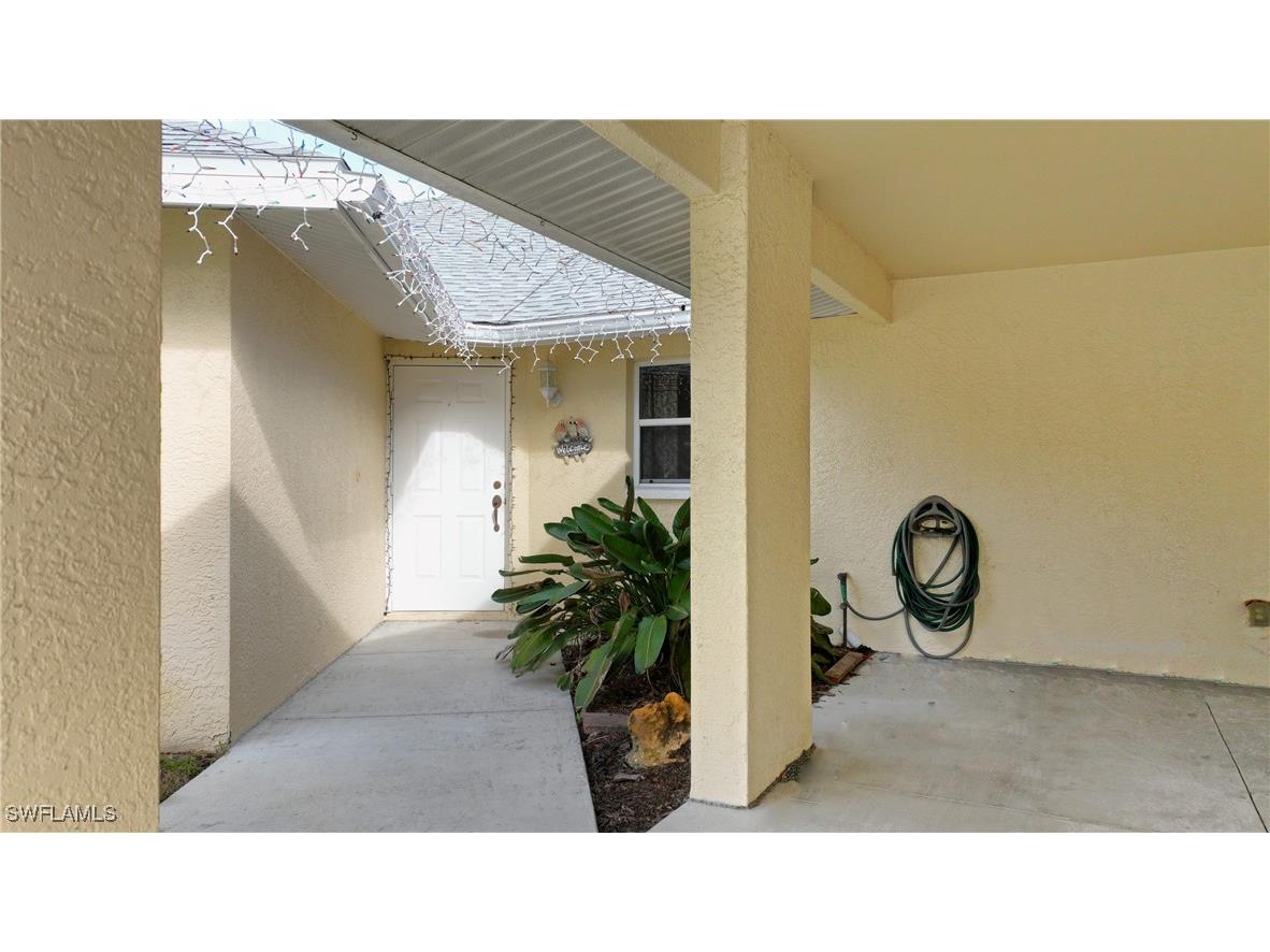 2 E Greens Circle Lehigh Acres FL 33936 224102683 image6