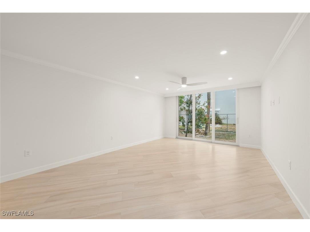 200 Periwinkle Way #111 Sanibel FL 33957 225033921 image15