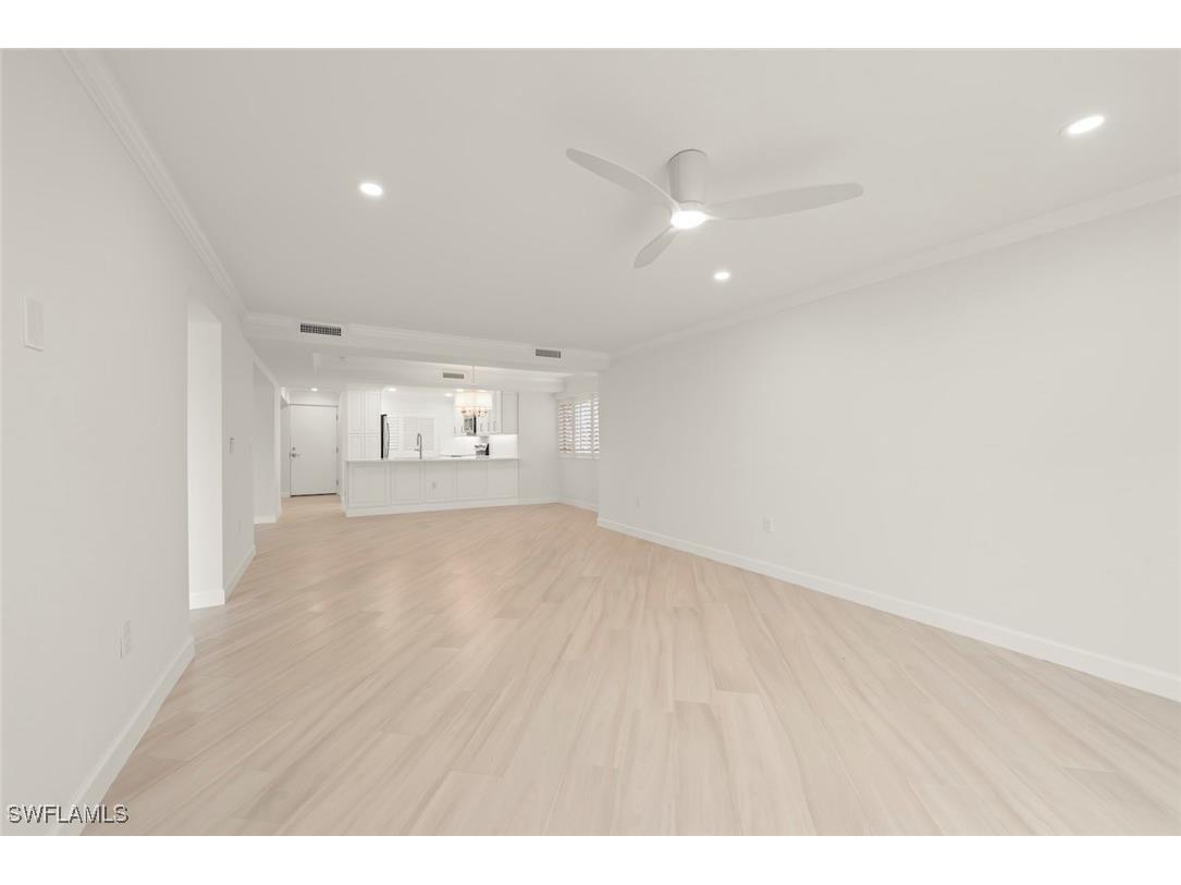 200 Periwinkle Way #111 Sanibel FL 33957 225033921 image17