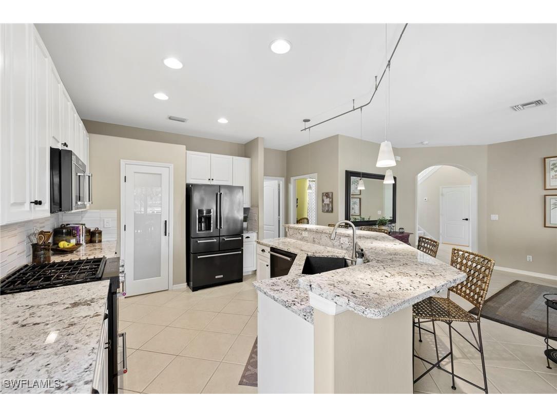 20010 Eagle Glen Way Estero FL 33928 224073014 image6