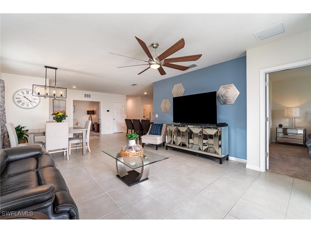 20018 Fiddlewood Avenue North Fort Myers FL 33917 225035562 image1