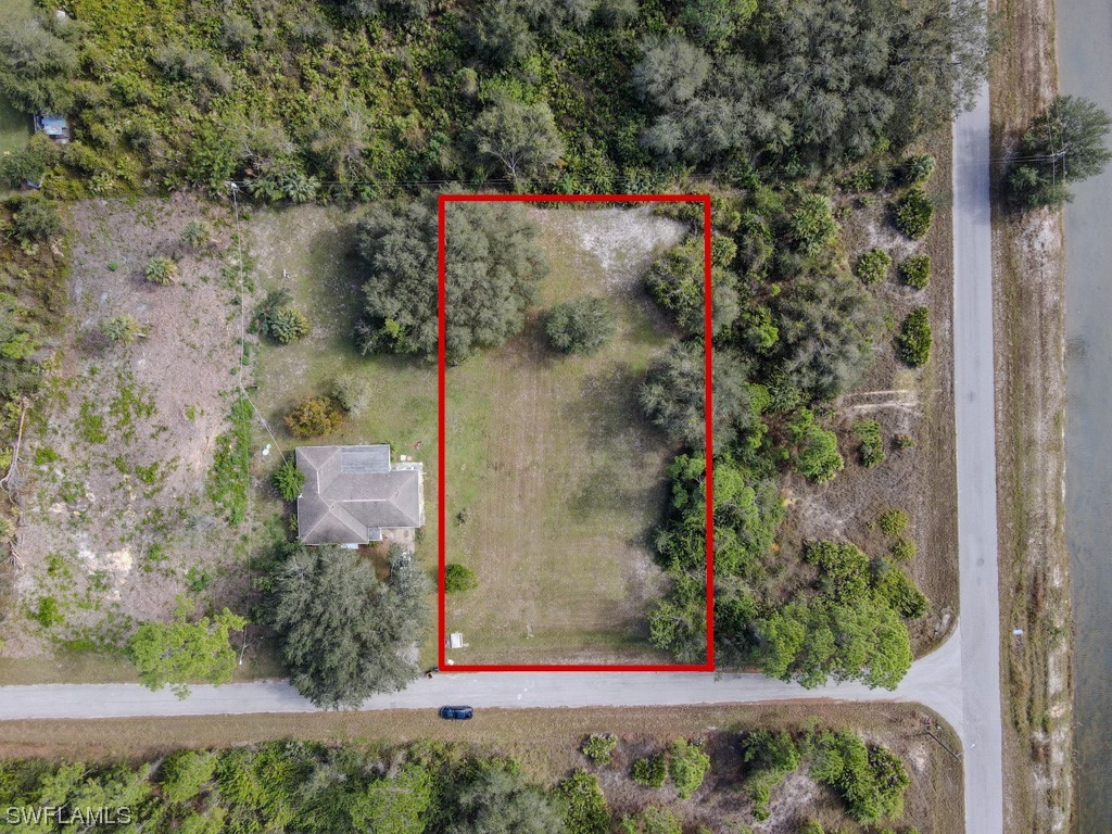 2002 Louis Avenue Alva FL 33920 223091419 image1