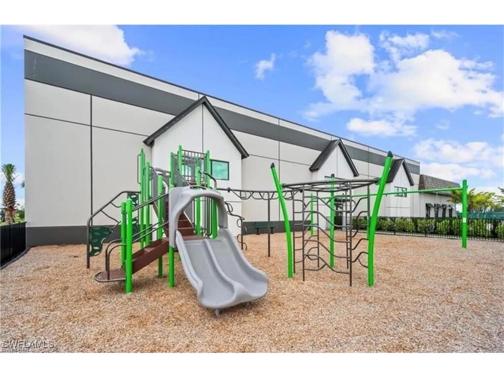 20024 Hartford Boulevard Estero FL 33928 225042020 image38