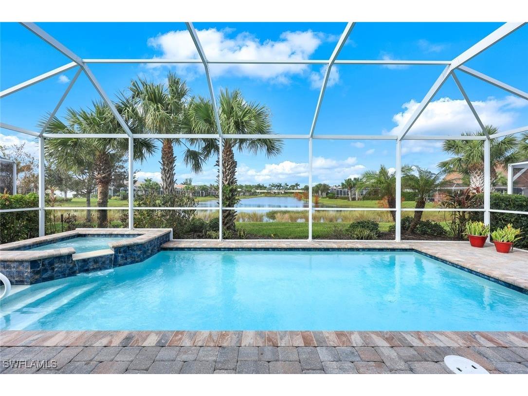 20040 Tavernier Drive Estero FL 33928 224075973 image1